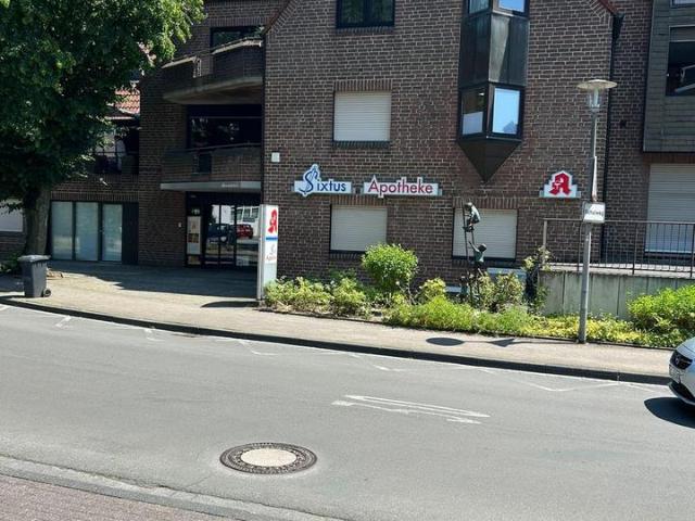 90 m² Eigentumswohnung mit vermietetem Dachgeschoss & TG Stellpl