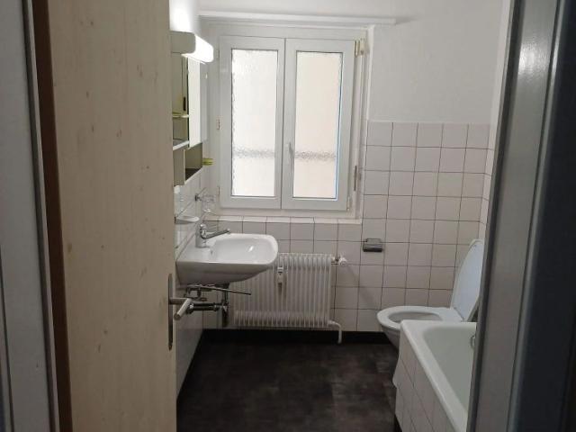 90 m²