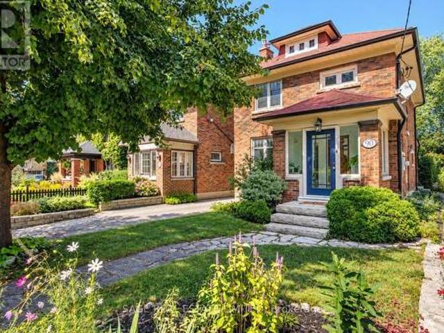 90 Methuen Avenue, Toronto, ON, M6S 1Z9 house for sale | Listing ID W13791 | Royal LePage
