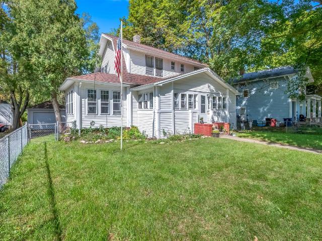 90 N Norwood Avenue