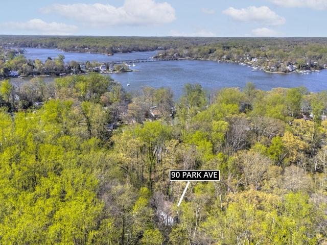 90 Park Ave, Edgewater, MD 21037 | MLS #MDAA2147