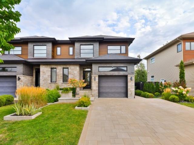 90 Rue De Toulouse, Candiac, QC, J5R 0G6 house for sale | Listing ID 25883 | Royal LePage
