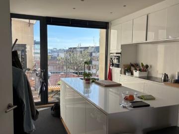 90m2, furnished penthouse, with terrace and rooftop