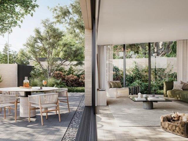 90sqm Wraparound Garden | Triple Aspect House Sized Residence