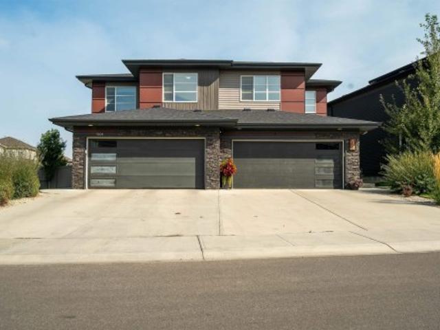 9104 Pear Drive Sw, Edmonton, AB, T6X 2N7 house for sale | Listing ID E4506 | Royal LePage