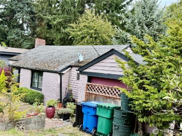 9104 28th Ave NW, Seattle, WA 98117 | MLS #2438