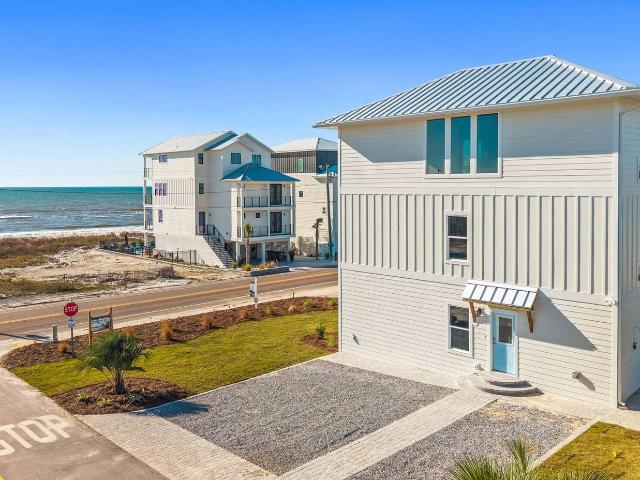 9106 W Highway 98, Port St Joe, US, FL