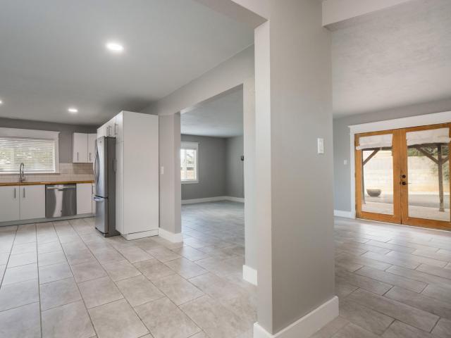 9109 Somervell Court NE