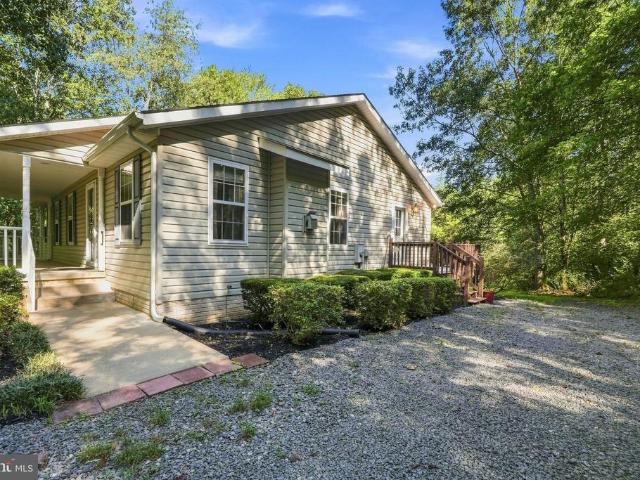 9109 Woodbrook Lane