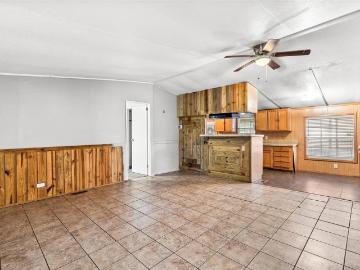 9100 90 th St, Crawford, TX 76638 | MLS #21216