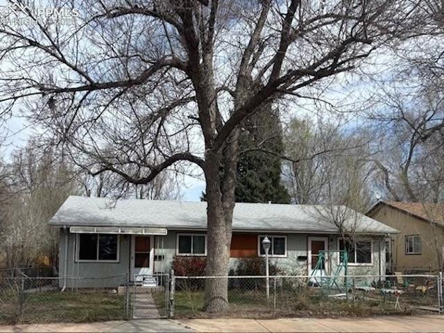 910 1st St, Colorado Springs, CO 80907