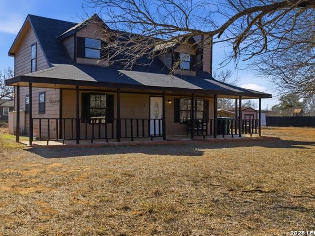 910 Cypress