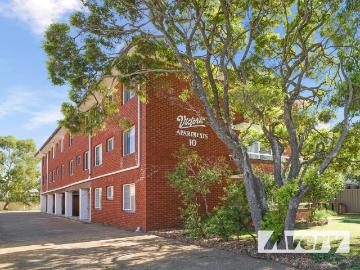 Adamstown, Kooragang, Port Stephens