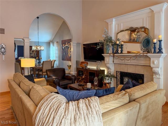 910 Devonwood Drive