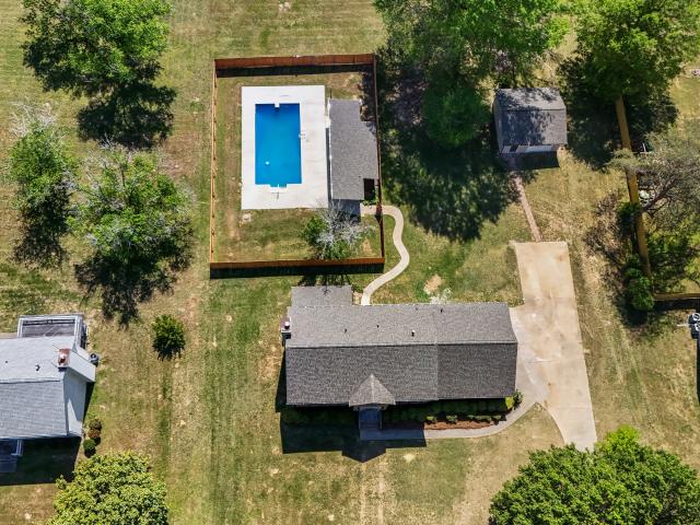 910 Kite Lake Trail