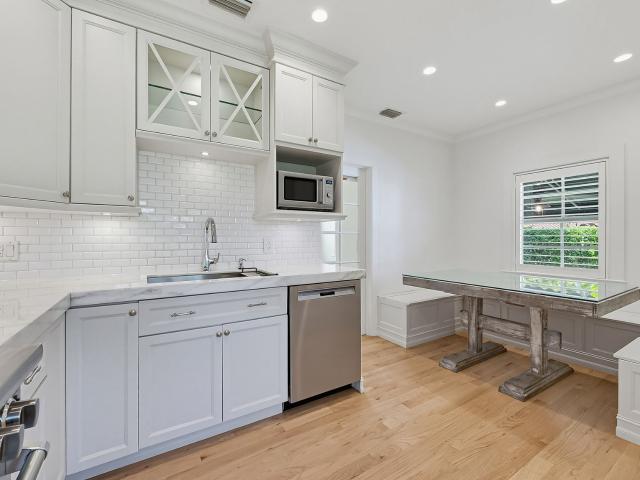 910 Santiago St, Coral Gables, US, FL
