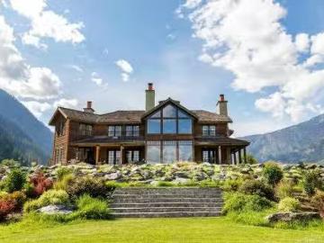 9115 Pemberton Meadows Road, Pemberton, BC, V0N 2L2 house fo.