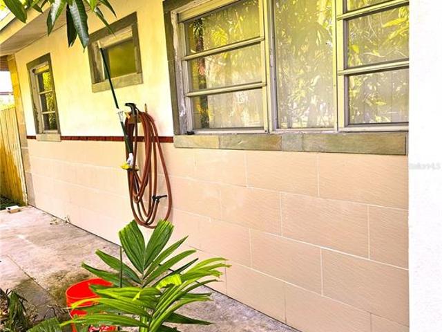 9110 SW 44th St, Miami, FL 33165 | MLS #A12040