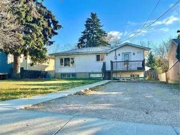 9111 100 St, Lac La Biche, AB, T0A 2C0 house for sale Listi.