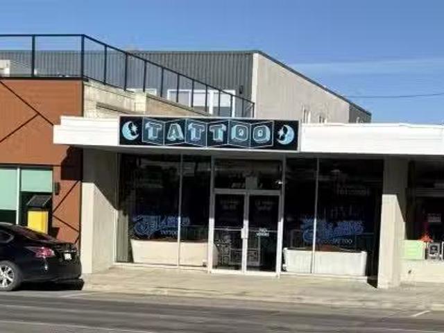 911 3 Avenue South, Lethbridge, AB, T1J 0J1 commercial for s.