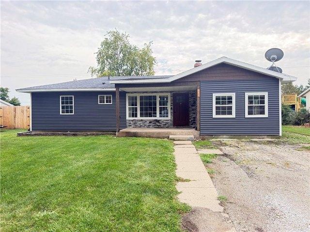 911 Wilson Ave, Hoopeston, IL 60942