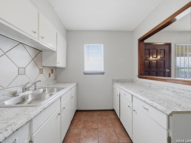 911 Vance Jackson Rd, Unit 204