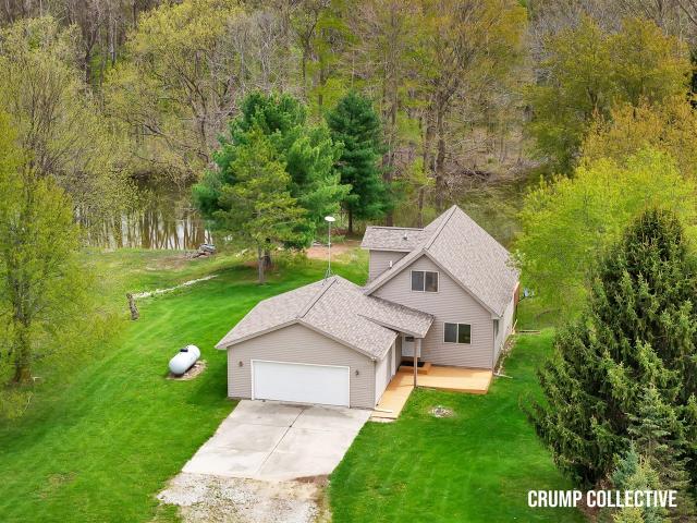 9129 Lakeside Drive