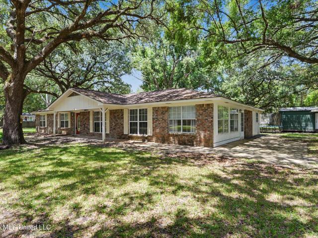 9121 Prairiebrook Road