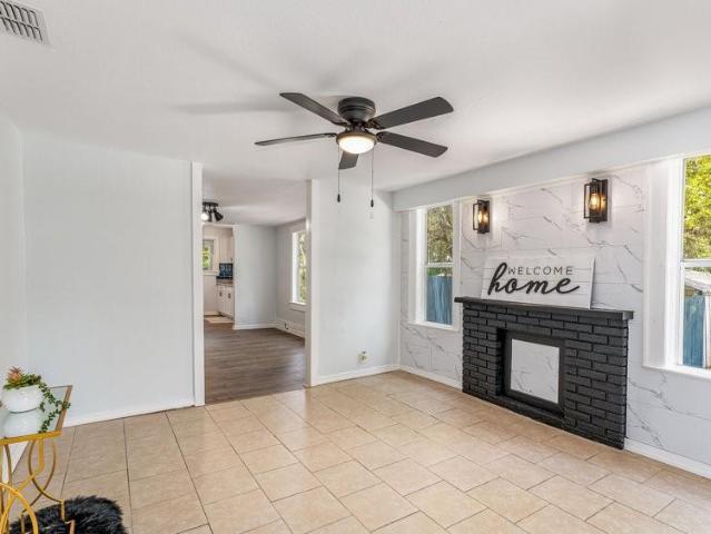 912 E Carolina Ave, DeLand, FL 32724 | MLS #O6376