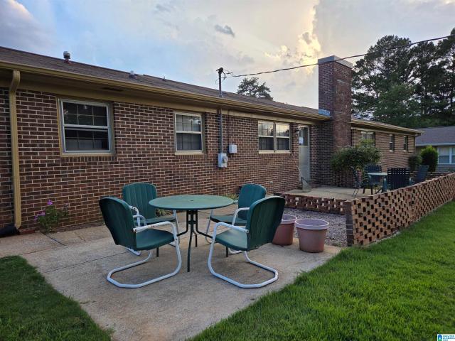 912 Sedgefield Drive