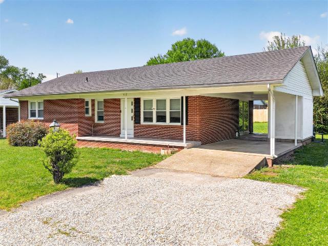 912 Sunset Lane