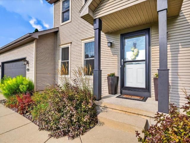 912 Questa Ridge Trail