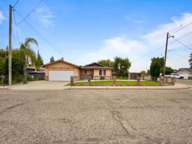 9135 ORCHID LN, DELHI, CA 95315