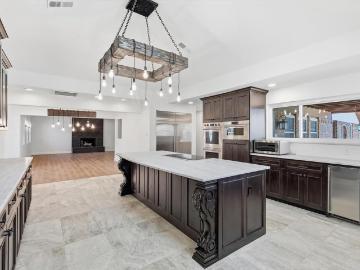 913 Ashland Ct, Mansfield, TX 76063 | MLS #21185