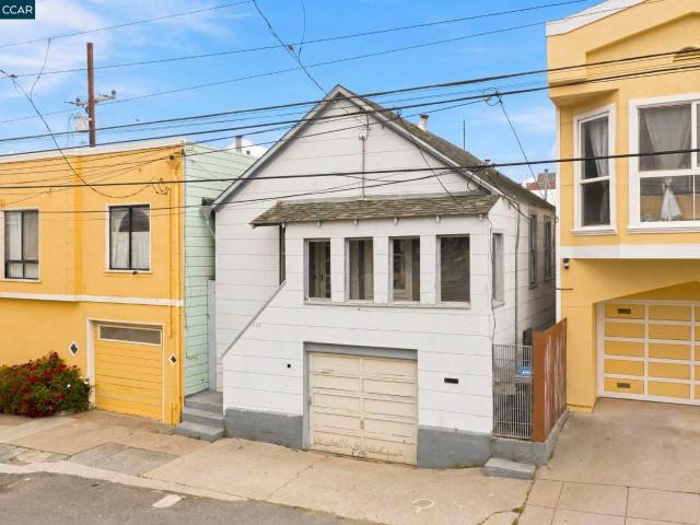 913 France Ave