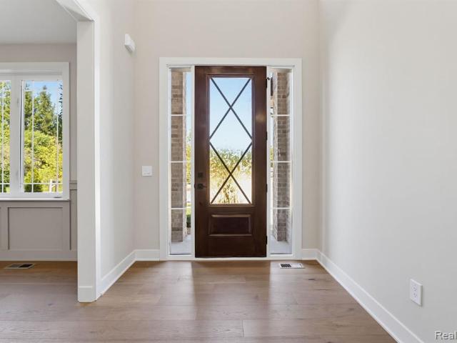 913 Kimberly Court