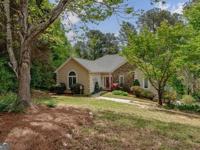 9146 Hidden Valley