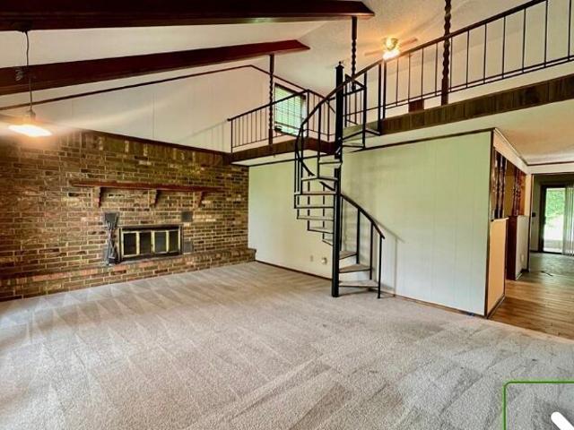 9149 Marchant Road