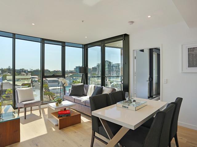 914/179 Alfred St