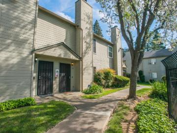 9141 Newhall Dr, Unit 60, Sacramento, CA 95826 | MLS #226029