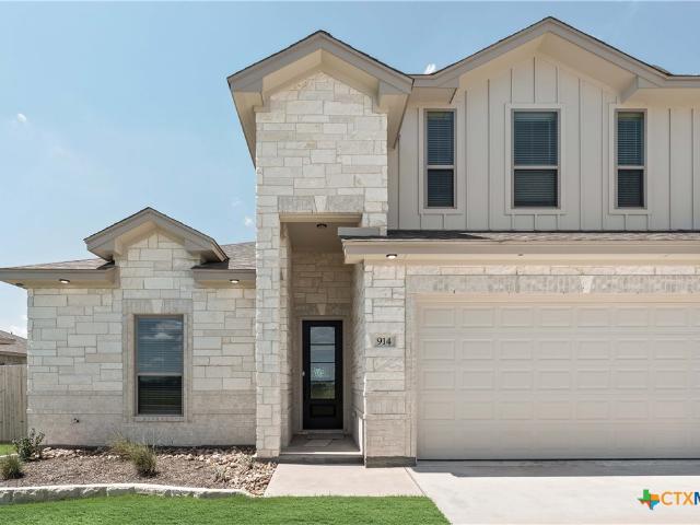 914 Alice Circle