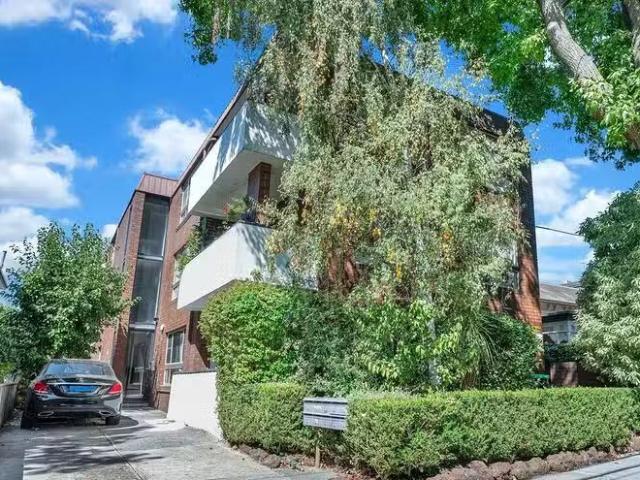 9/14 Denbigh Road, Armadale, VIC 3143
