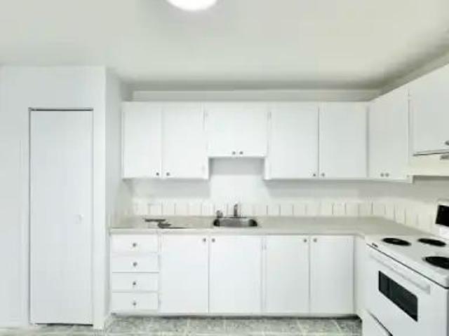 914 Desaulniers St Jean Sur Richelieu | 914 Rue Désaulniers, Saint Jean sur Richelieu