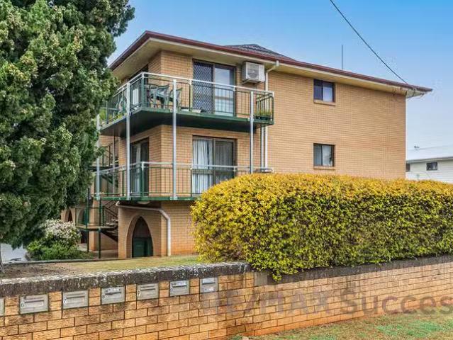 9/14 Mirle Street, Newtown, QLD 4350