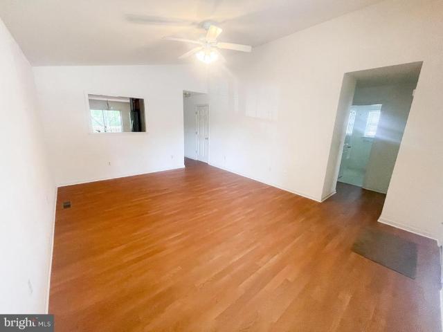 914 Sapphire Court