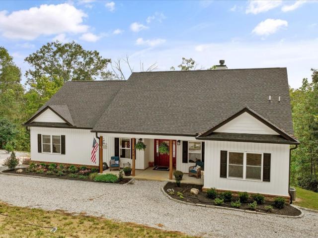 914 Skyline Drive