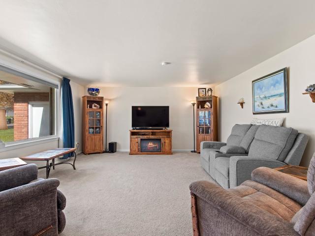 914 rasmussen place