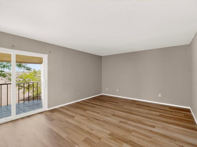 915 Country Club Drive SE APT H