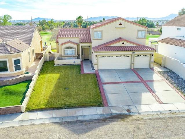 915 Beach Drive