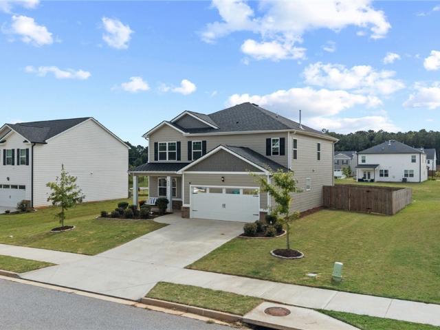 915 Graham Campbell Lane